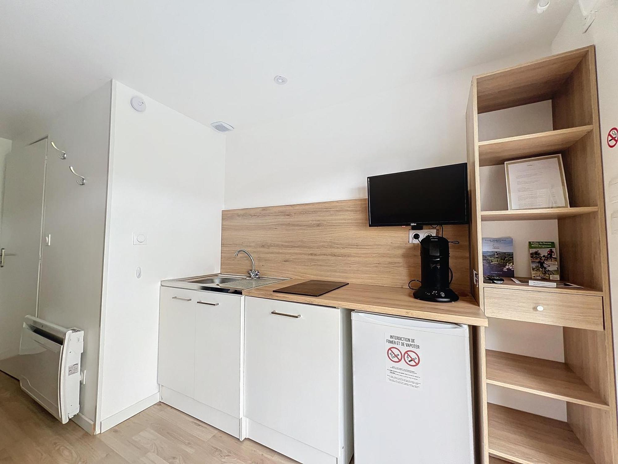 Appart'Hotel Le Clos Lassagne A Brignais - Lyon Sud Bagian luar foto