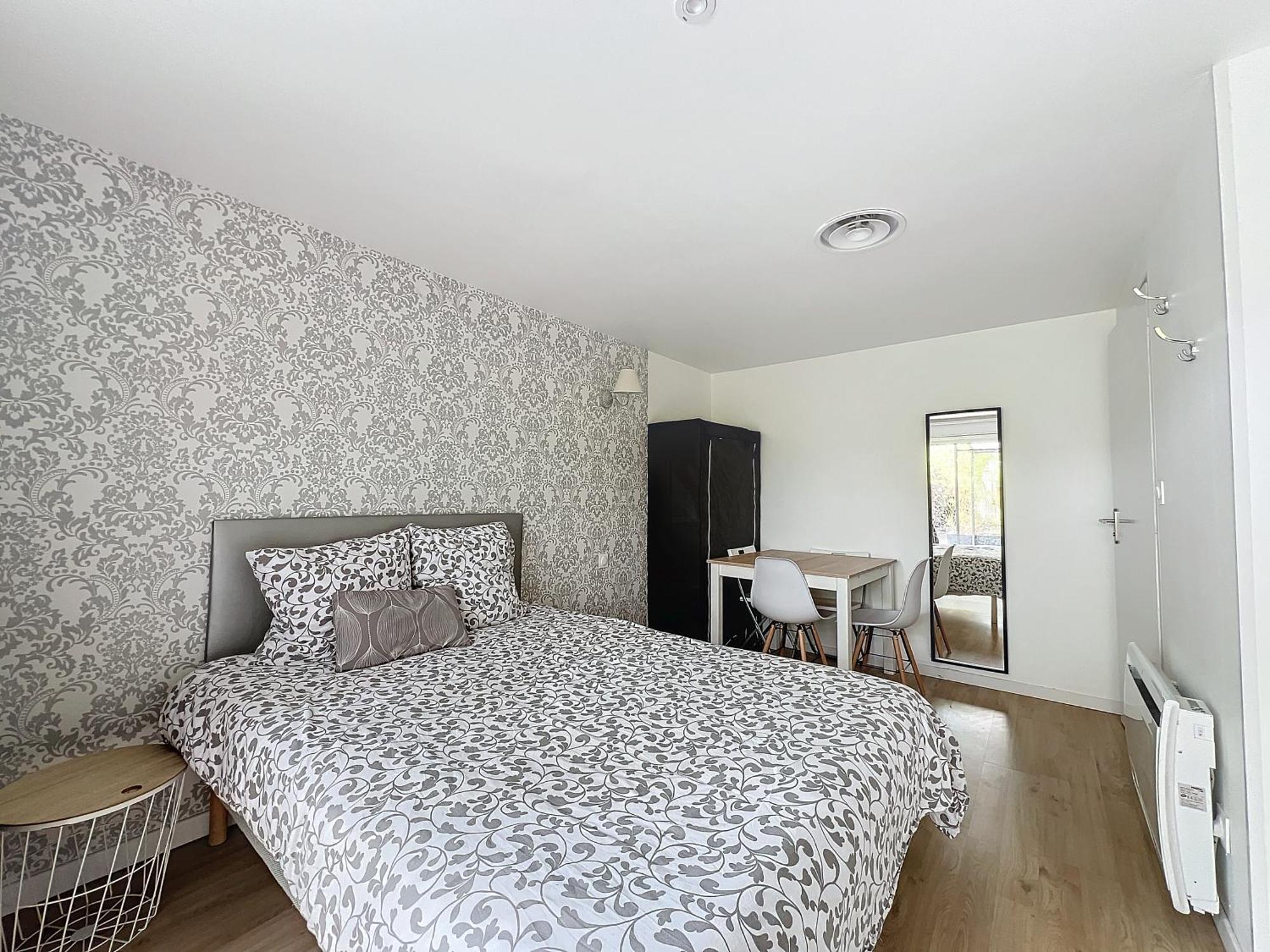 Appart'Hotel Le Clos Lassagne A Brignais - Lyon Sud Bagian luar foto